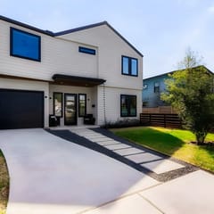 Central Austin Oasis