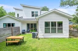 3603 E 12 Compound