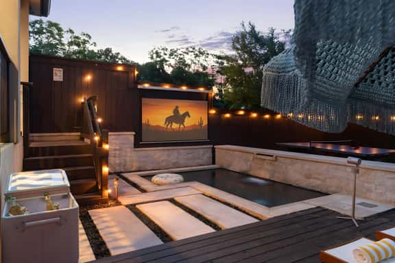 Sunset Saloon - Image 1