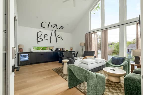 V3 - M Vernon Loft - Image 4