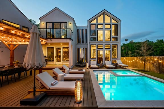 V2 - M Vernon Villa